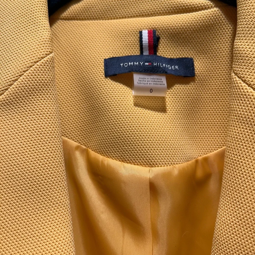 Tommy Hilfiger Yellow Blazer with Navy Trim - Picture 2 of 7